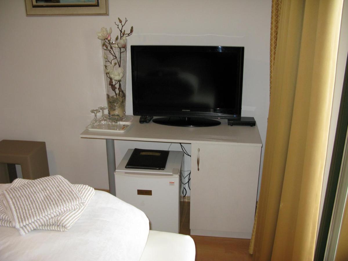 Bed And Breakfast Villa Iris Mošćenička Draga Dış mekan fotoğraf