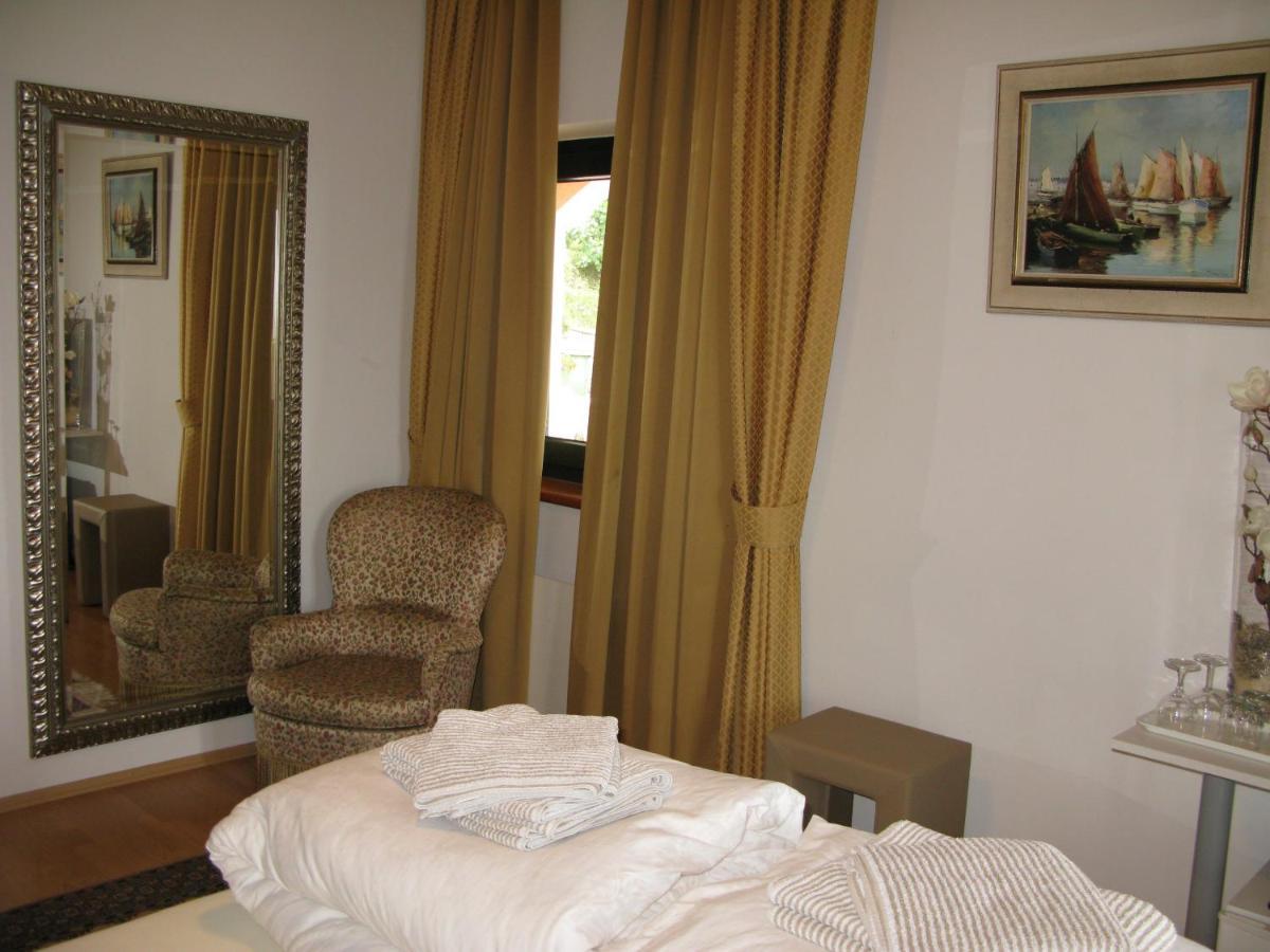 Bed And Breakfast Villa Iris Mošćenička Draga Dış mekan fotoğraf