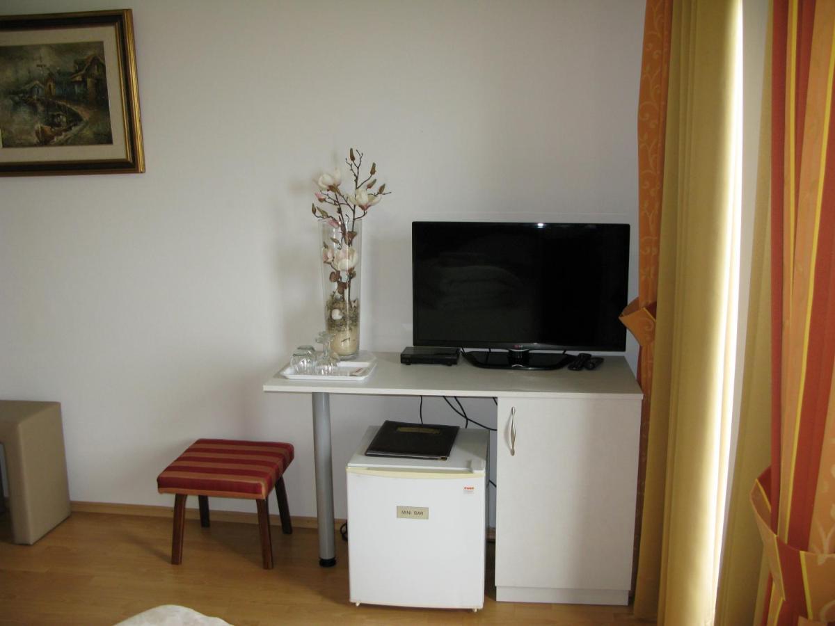Bed And Breakfast Villa Iris Mošćenička Draga Dış mekan fotoğraf