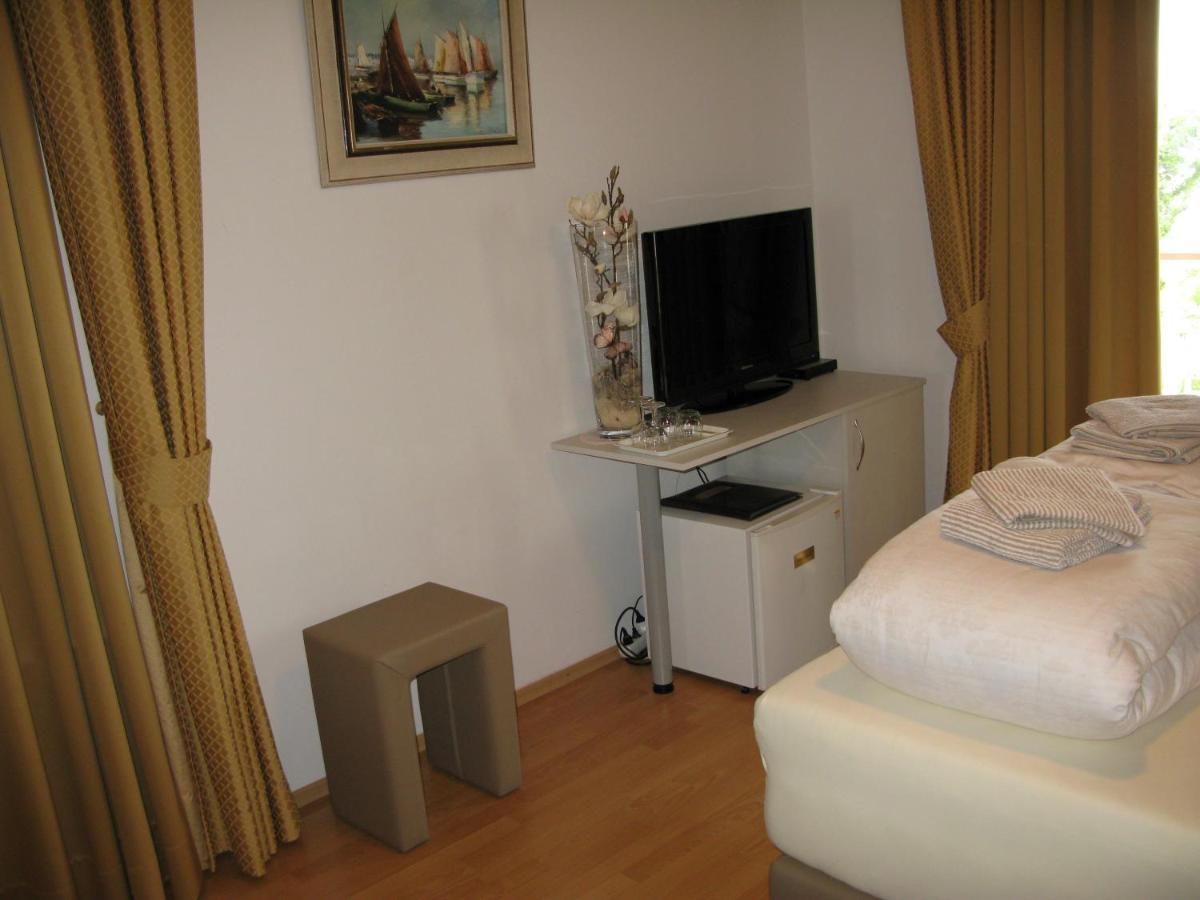 Bed And Breakfast Villa Iris Mošćenička Draga Dış mekan fotoğraf