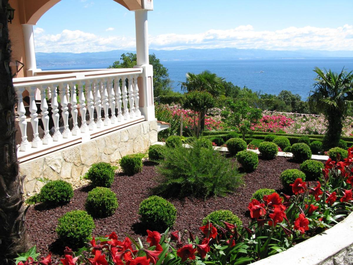 Bed And Breakfast Villa Iris Mošćenička Draga Dış mekan fotoğraf