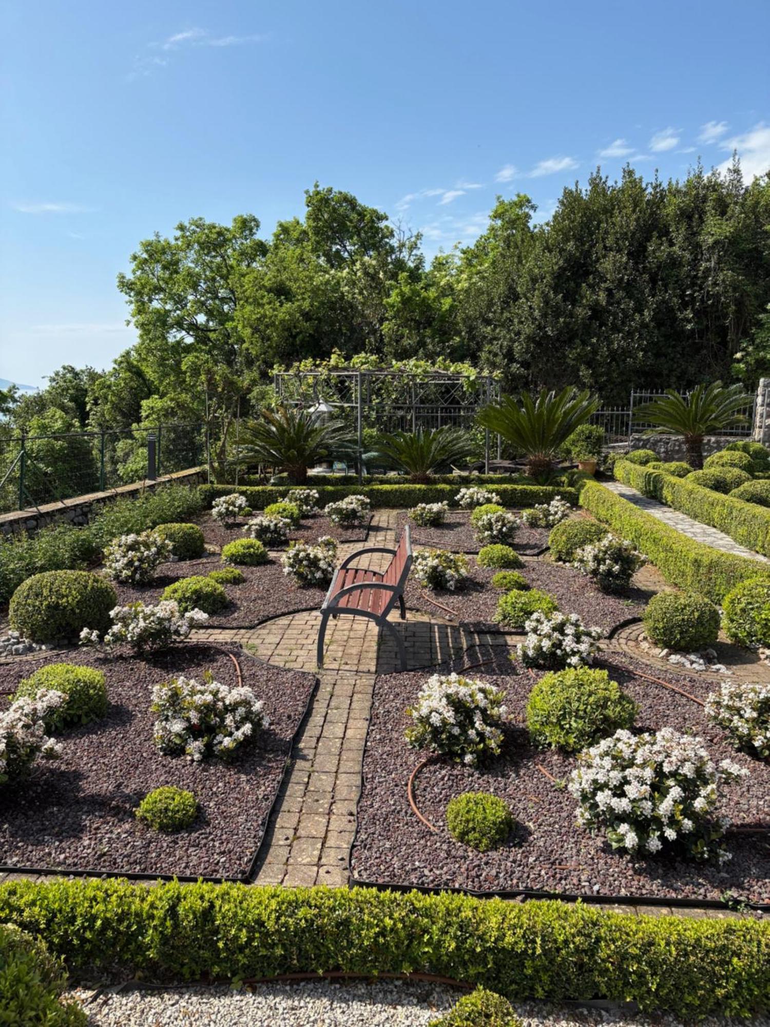 Bed And Breakfast Villa Iris Mošćenička Draga Dış mekan fotoğraf
