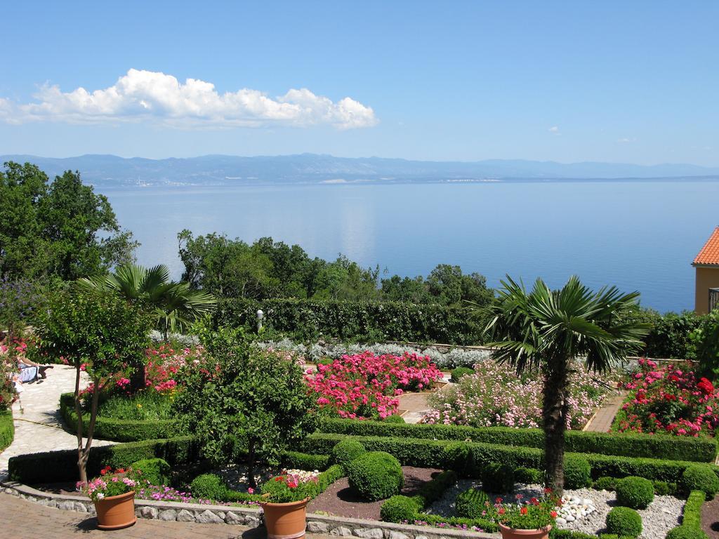 Bed And Breakfast Villa Iris Mošćenička Draga Dış mekan fotoğraf