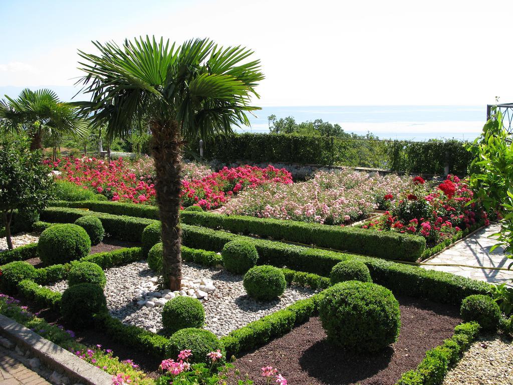Bed And Breakfast Villa Iris Mošćenička Draga Dış mekan fotoğraf